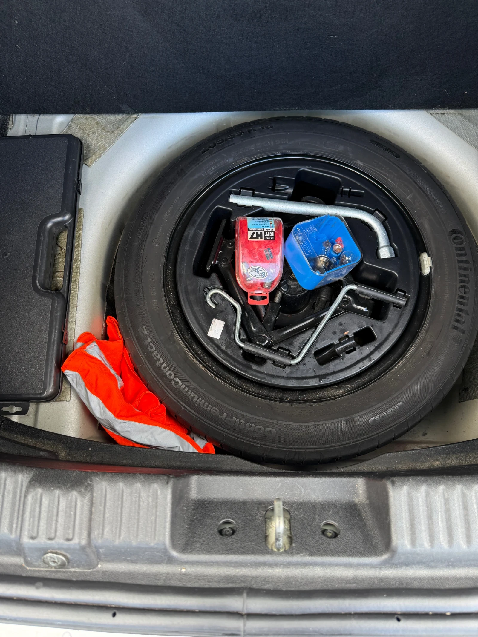 Fiat Bravo 1.4i 90hp Климатроник Само130к км! , снимка 14 - Автомобили и джипове - 54190090