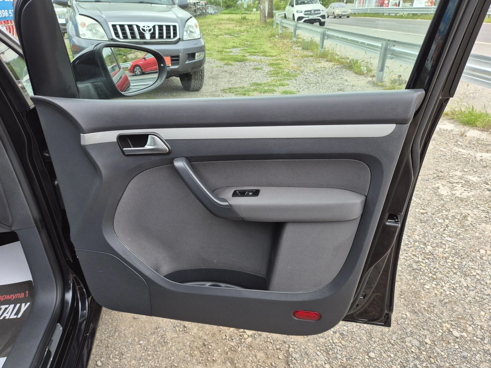 VW Touran 2, 0TDI/MATCH/GERMANY , снимка 7 - Автомобили и джипове - 54458925