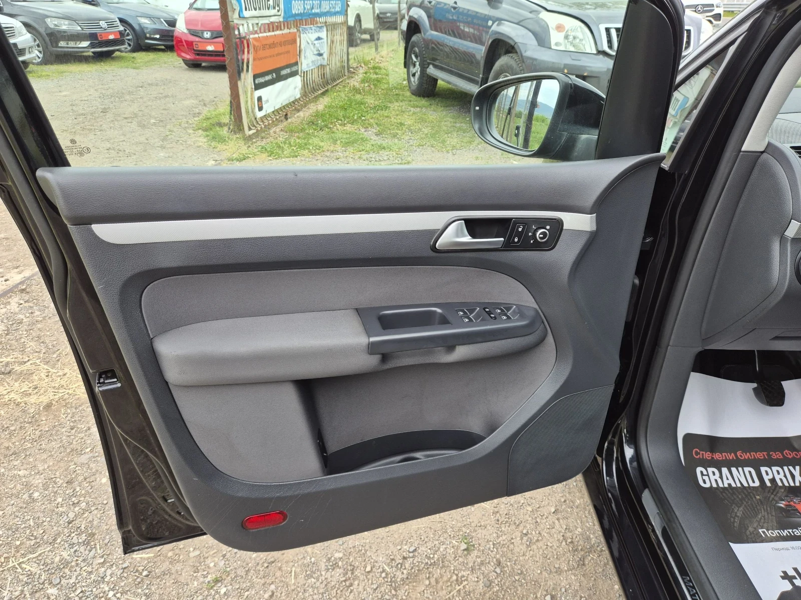 VW Touran 2, 0TDI/MATCH/GERMANY , снимка 10 - Автомобили и джипове - 54458925