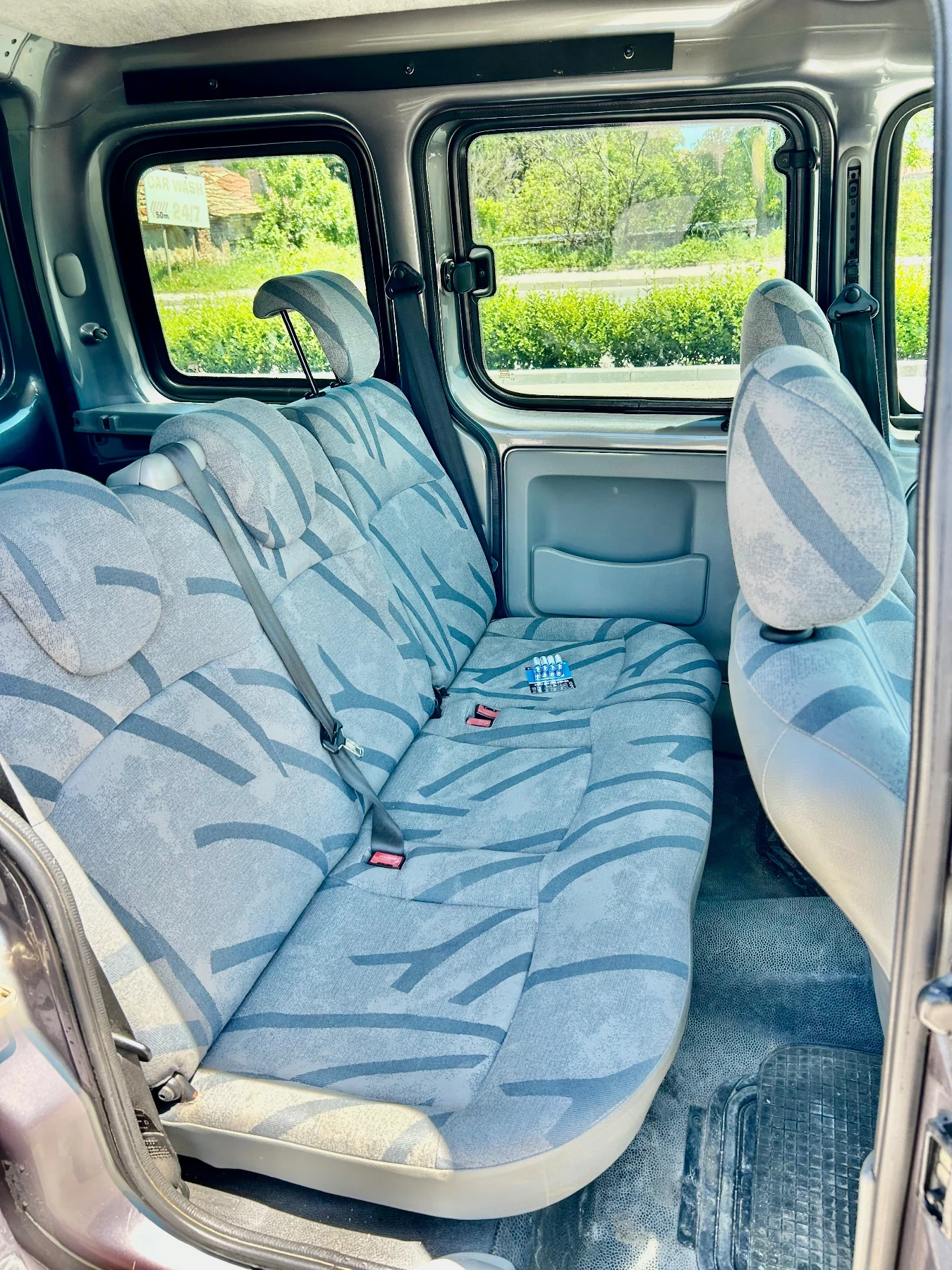 Renault Kangoo 1.6, снимка 4 - Автомобили и джипове - 54679410