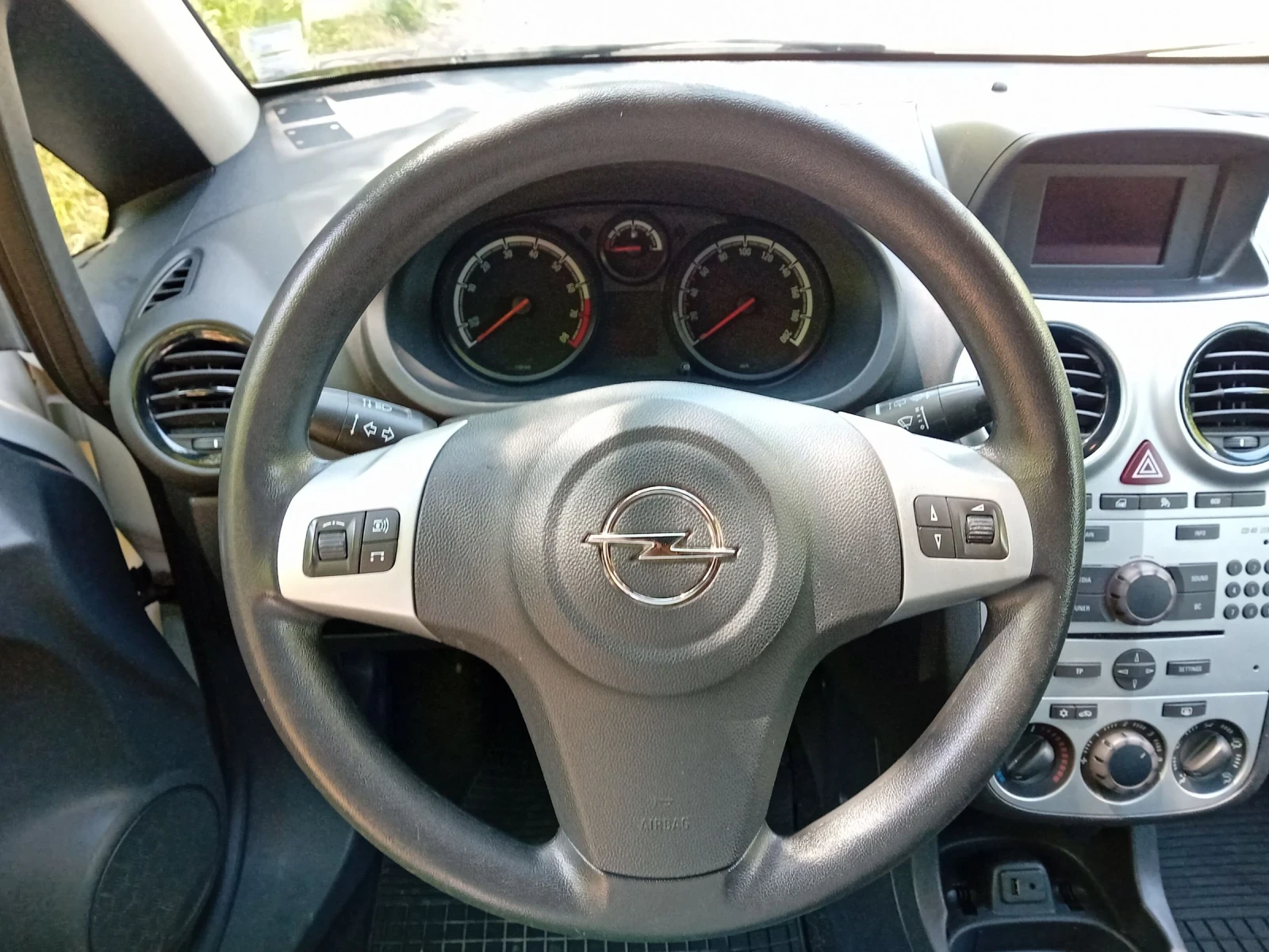 Opel Corsa Eco flex Facelift 2013 Euro 5A, снимка 7 - Автомобили и джипове - 55298640