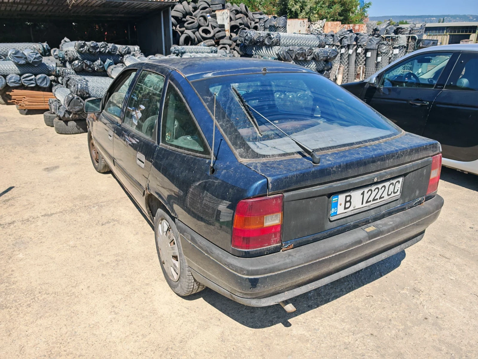 Opel Vectra A, снимка 2 - Автомобили и джипове - 55705308