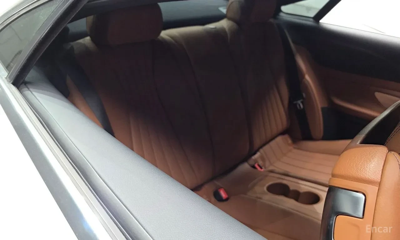 Mercedes-Benz E 450 4� / 360 / PANO / HUD / DISTR / BURM / ���������  | Mobile.bg � ����������� 11