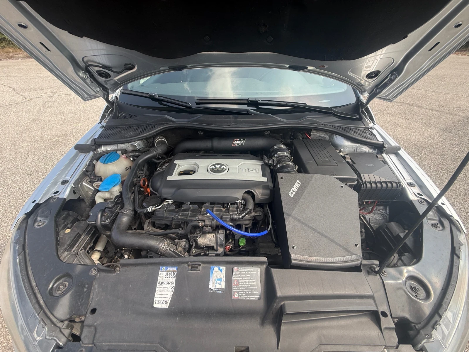 VW Scirocco 2.0TSI, снимка 13 - Автомобили и джипове - 55989496
