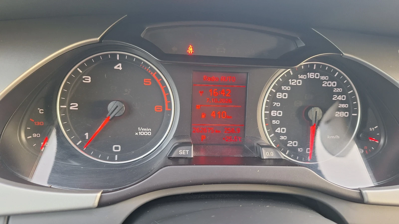 Audi A4 2.0 143 кн, снимка 10 - Автомобили и джипове - 56424062