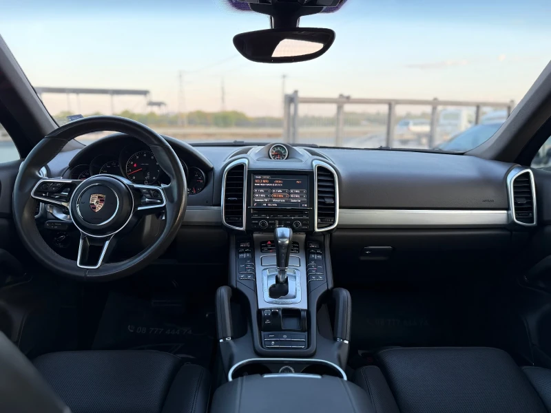 Porsche Cayenne 3.6i* 2017г* 94.000КМ* FULL MAX* Топ Състояние* , снимка 9 - Автомобили и джипове - 52345865