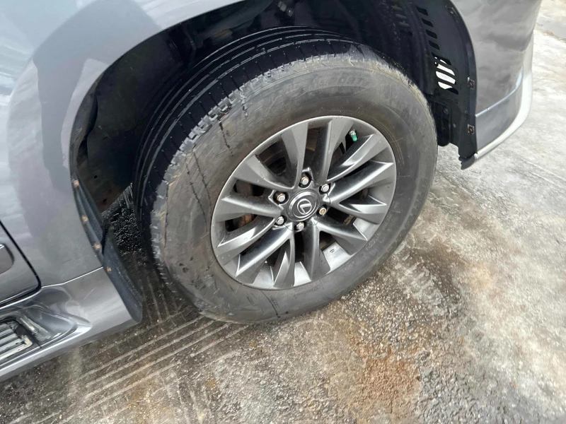 Lexus GX 460 * * CARFAX * * АВТО КРЕДИТ * * , снимка 10 - Автомобили и джипове - 52830654