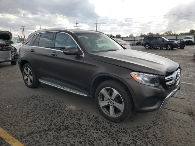 Mercedes-Benz GLC 300 4MATIC| BURMESTER| KEYLESS| КАМЕРА| ПОДГРЕВ, снимка 4 - Автомобили и джипове - 53153175