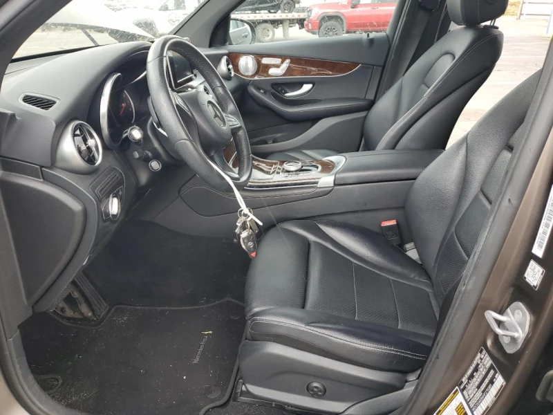 Mercedes-Benz GLC 300 4MATIC| BURMESTER| KEYLESS| КАМЕРА| ПОДГРЕВ, снимка 7 - Автомобили и джипове - 53153175