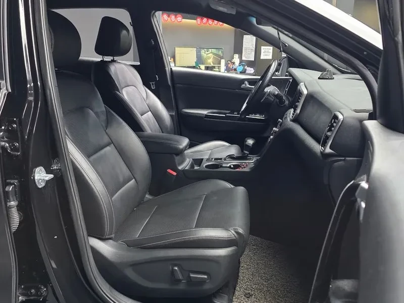 Kia Sportage he Bold Diesel 2.0 2Wd Intelligent, снимка 11 - Автомобили и джипове - 55100315
