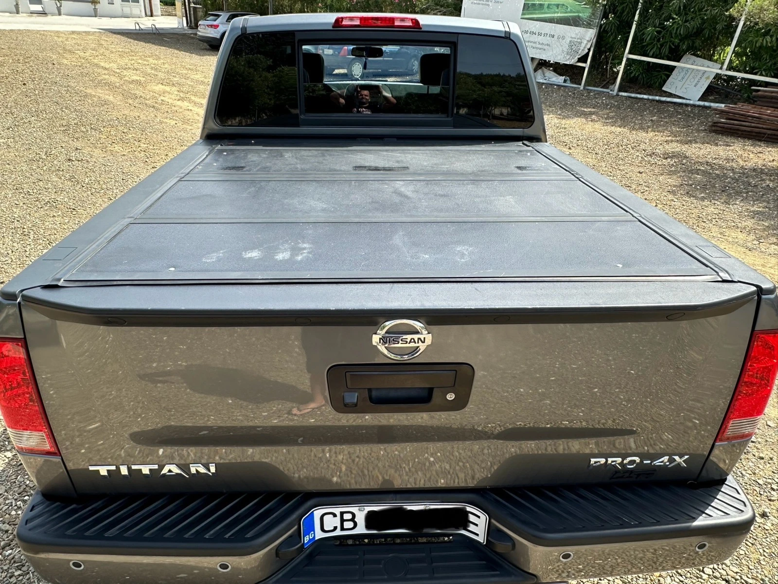 Nissan Titan crew cab Pro-4x 5.6 V8 LPG  | Mobile.bg — изображение 15