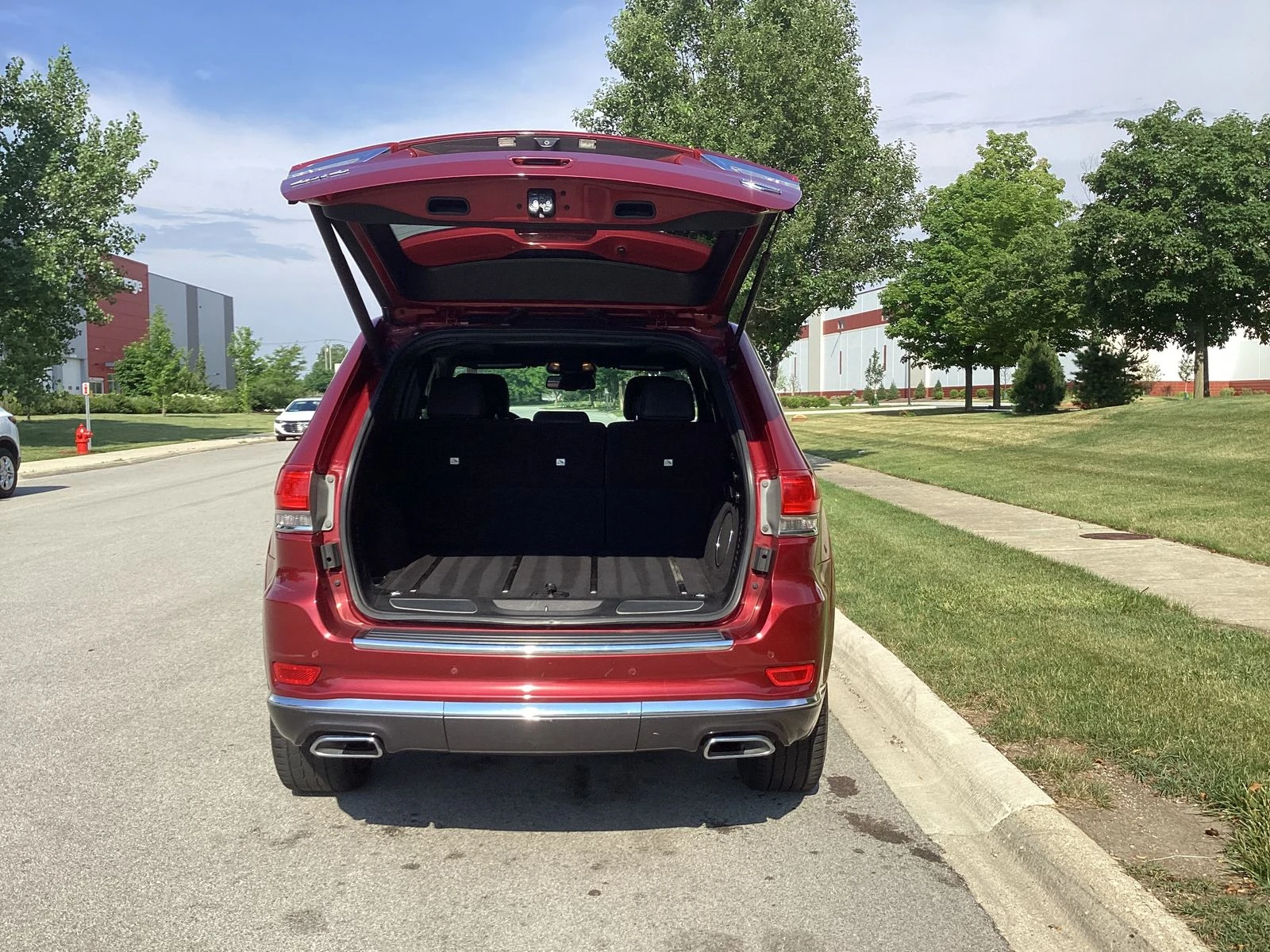 Jeep Grand cherokee SUMMIT* HEMI 5.7* 8ZF* ОБДУХ* ПАНО* ДИГИТАЛ* DISTR - изображение 9