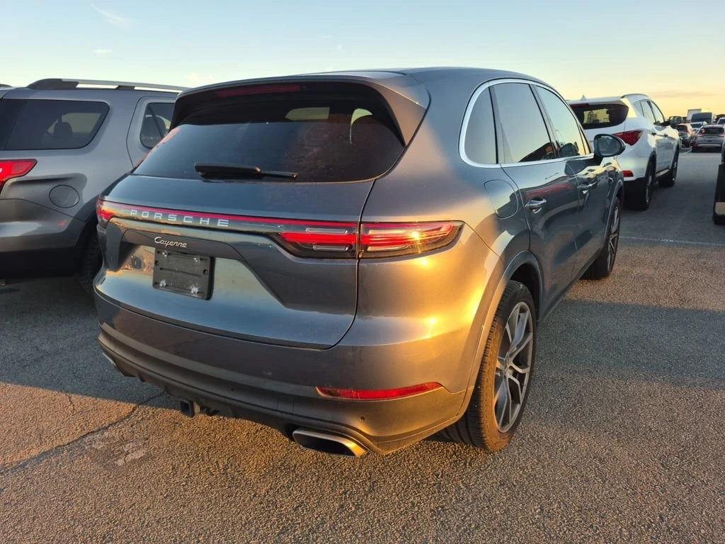 Porsche Cayenne * AWD * CARFAX * БЕЗ ПЪРВОНАЧАЛНА ВНОСКА - изображение 3