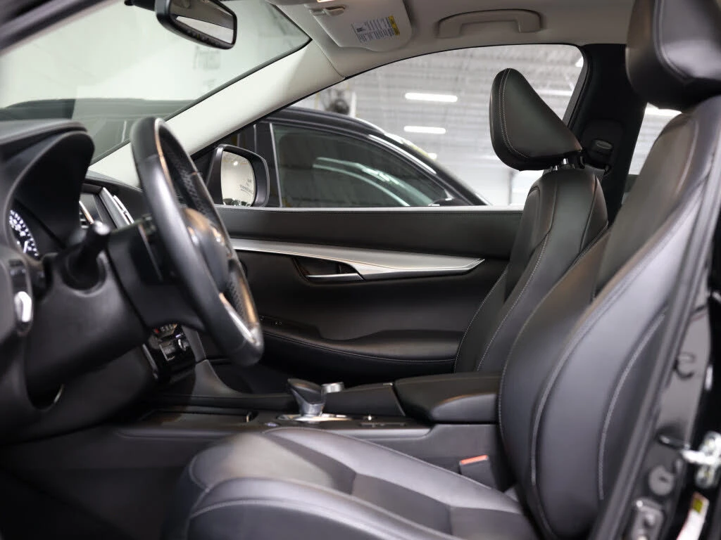 Infiniti QX50 LUXE* Awd * AвтоКредит* (ЦЕНА ДО БГ) - изображение 9