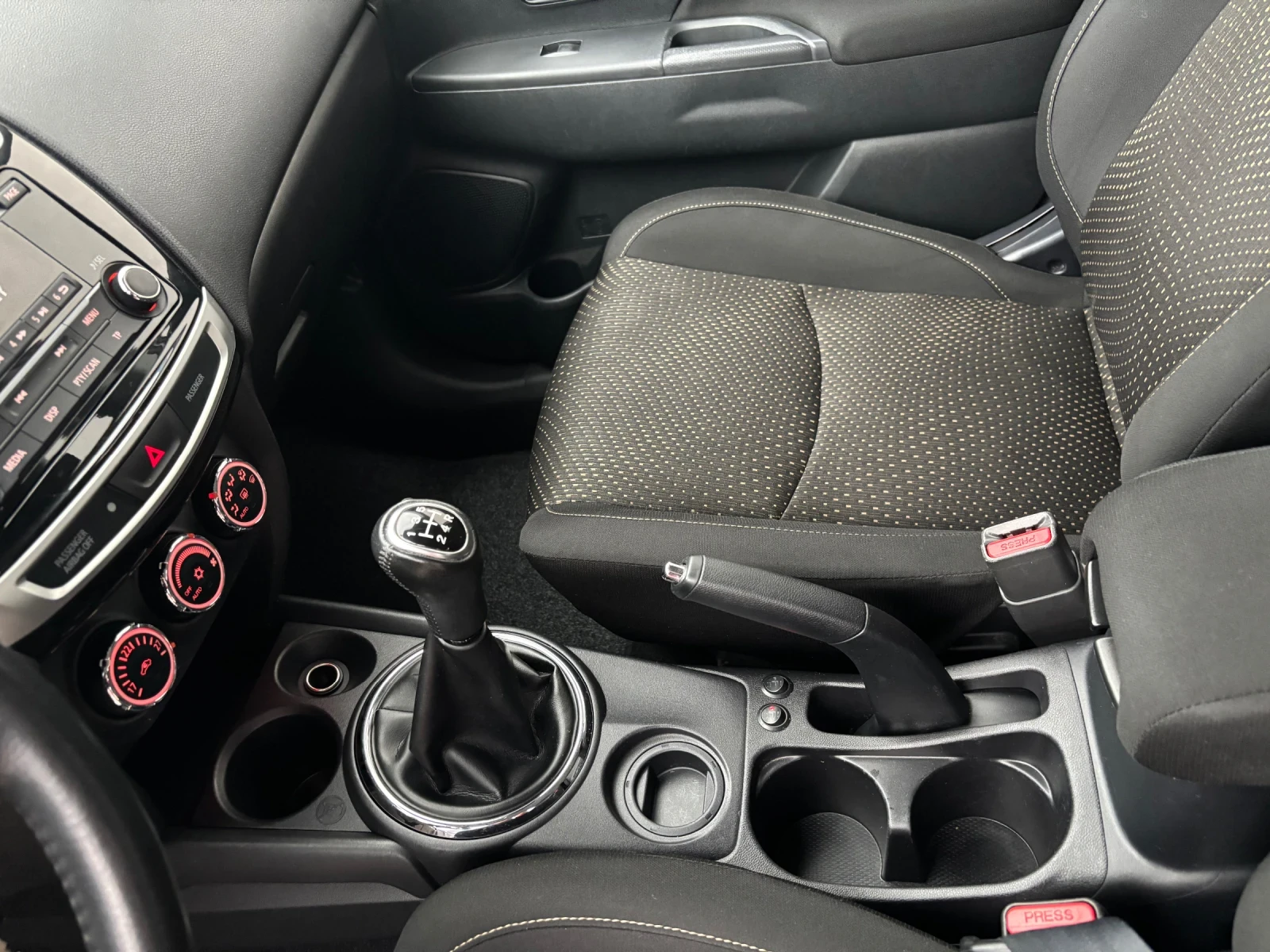 Mitsubishi ASX 1.6i FACE SWISS | Mobile.bg   10