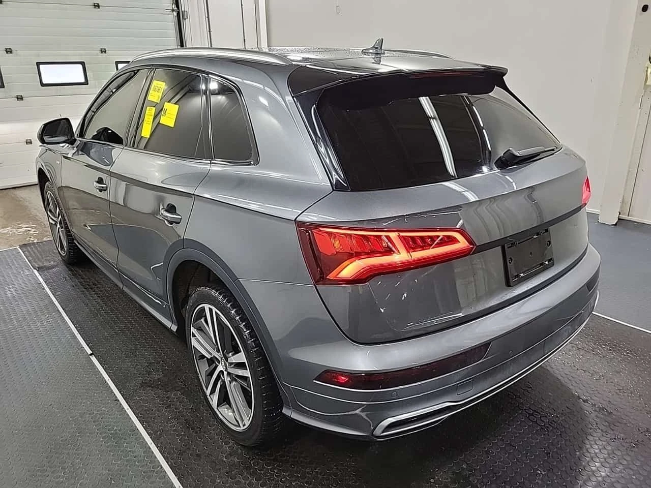 Audi Q5 * PROGRESSIV * CARFAX * ���� �� �� | Mobile.bg � ����������� 4