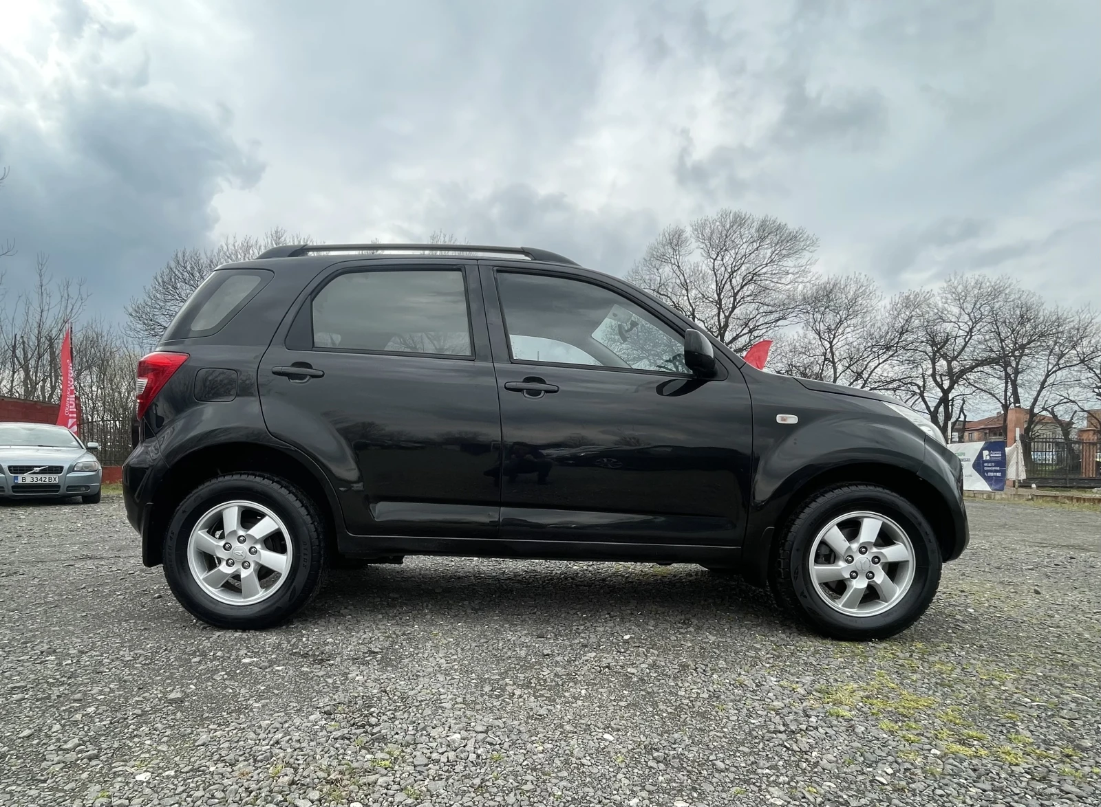 Daihatsu Terios II Restyling 1.5i(105 Hp)БЕНЗИН 4WD  Automatic, снимка 4 - Автомобили и джипове - 54031867