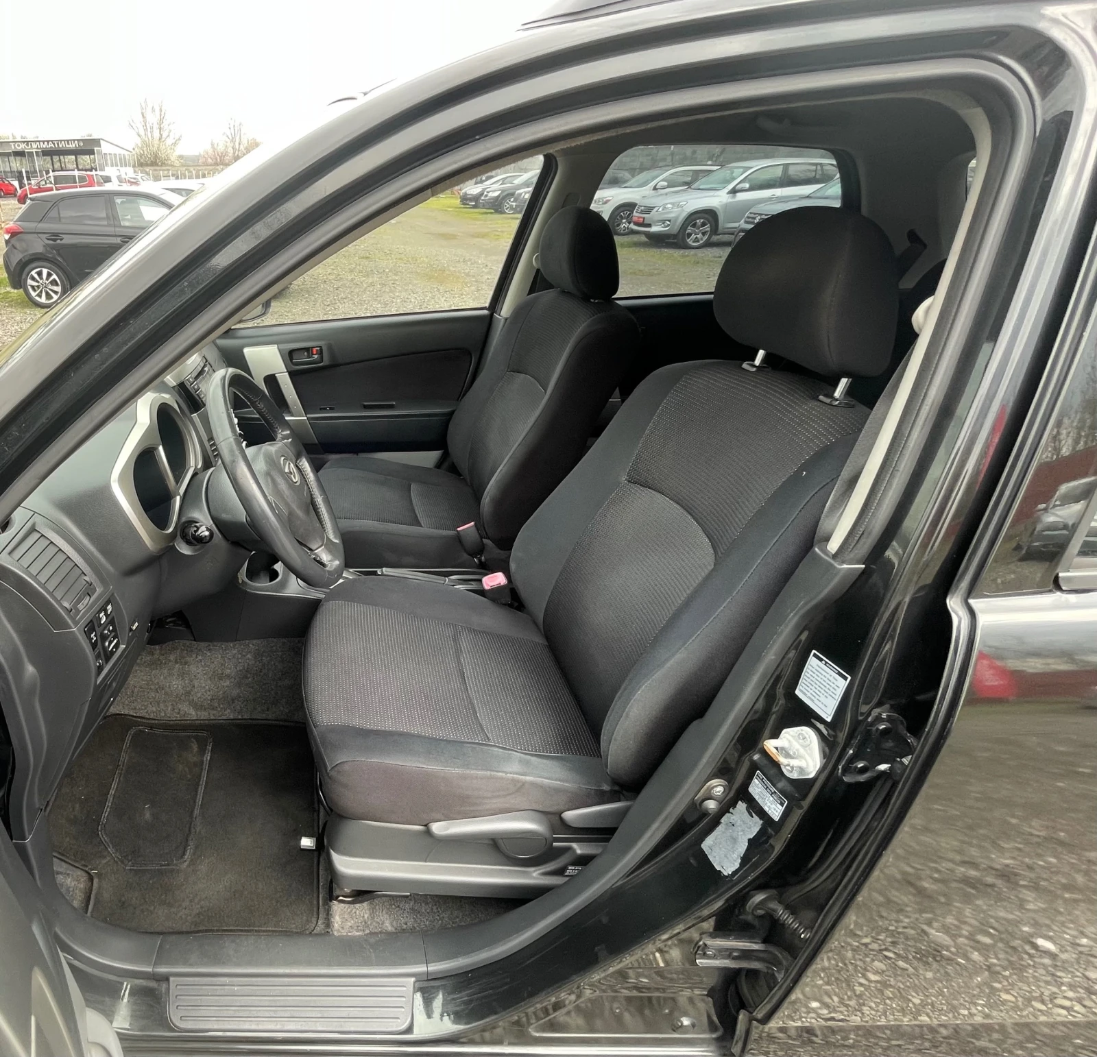 Daihatsu Terios II Restyling 1.5i(105 Hp)БЕНЗИН 4WD  Automatic, снимка 10 - Автомобили и джипове - 54031867