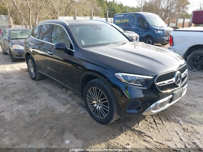 Mercedes-Benz GLC 300 4matic* Памет* Панорама* 2ключа, снимка 3 - Автомобили и джипове - 54327476