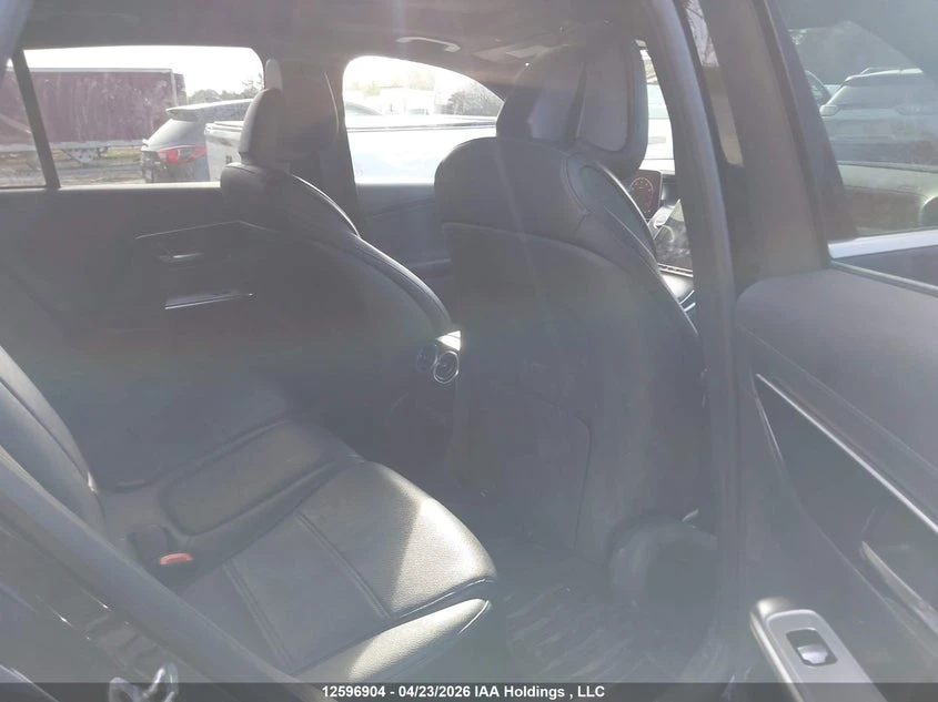 Mercedes-Benz GLC 300 4matic* Памет* Панорама* 2ключа, снимка 9 - Автомобили и джипове - 54327476