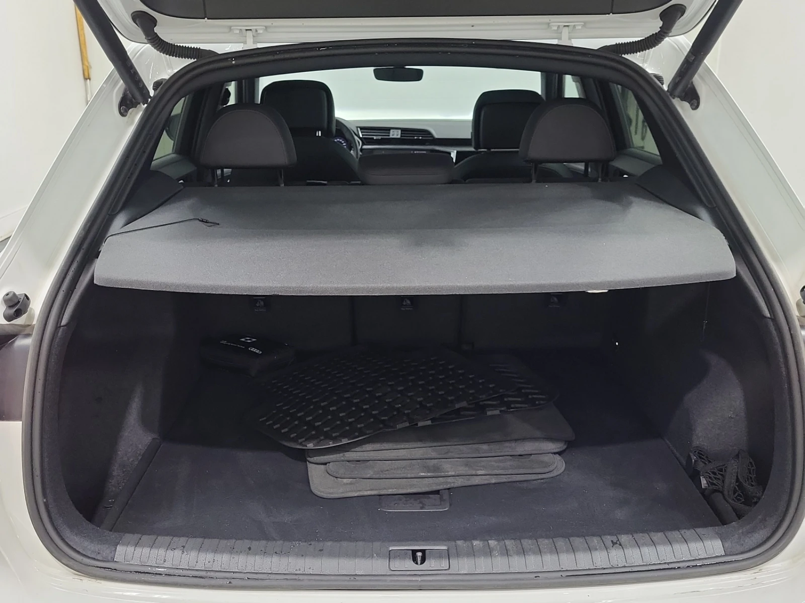 Audi Q3  Premium 40 TFSI quattro, снимка 9 - Автомобили и джипове - 54453092
