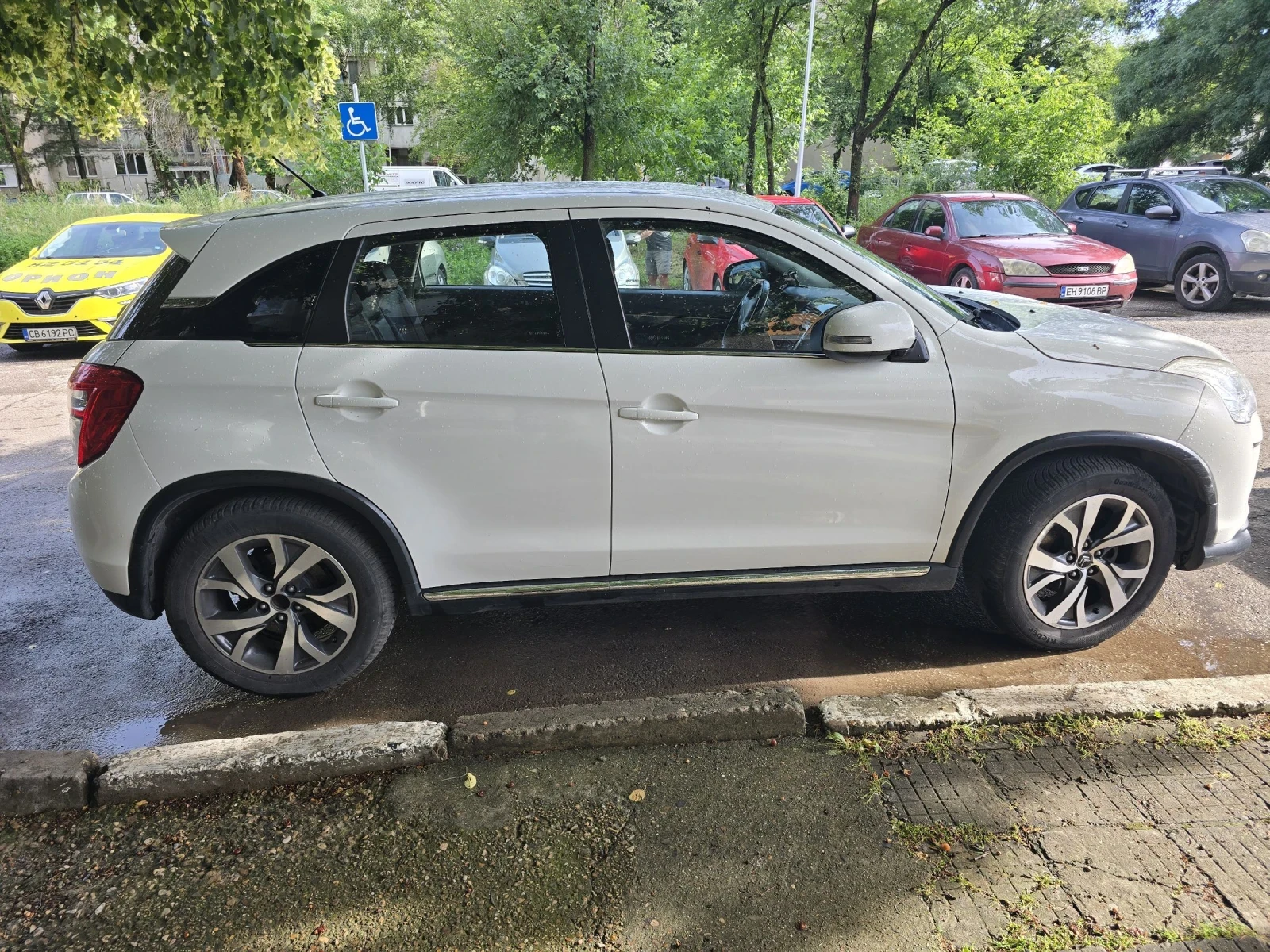 Citroen C4 AIRCROSS, снимка 6 - Автомобили и джипове - 54811195