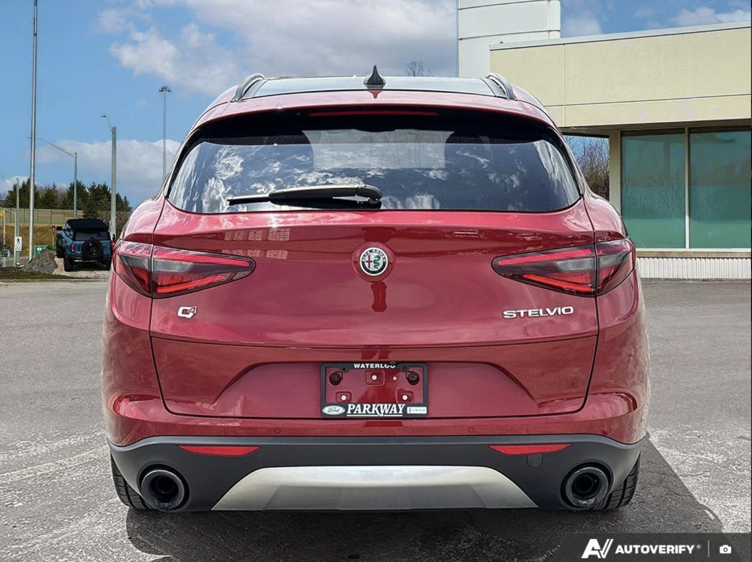 Alfa Romeo Stelvio Ti Sport / HARMAN KARDON / ПАНОРАМА /, снимка 5 - Автомобили и джипове - 54911709