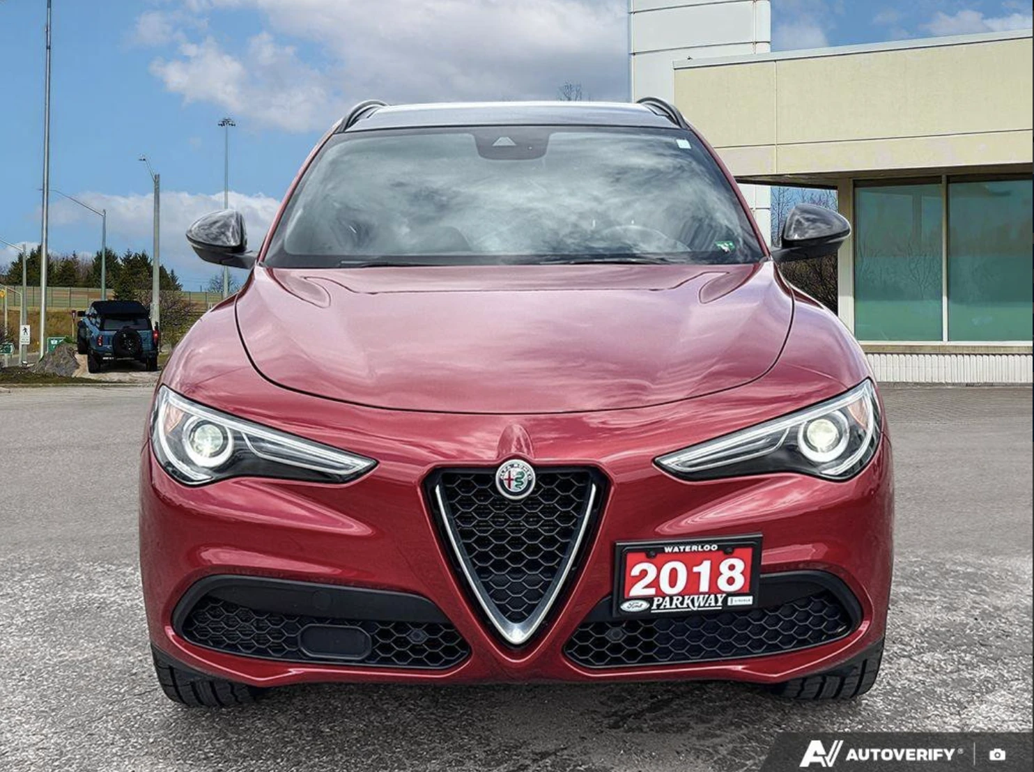 Alfa Romeo Stelvio Ti Sport / HARMAN KARDON / ПАНОРАМА /, снимка 2 - Автомобили и джипове - 54911709