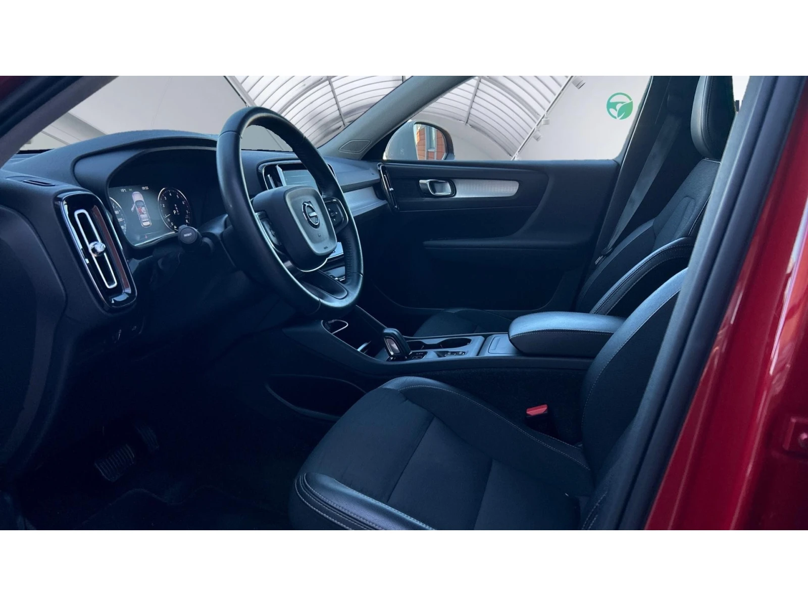 Volvo XC40 T4 2.0 AWD A/T, Месечна вноска от 257  , снимка 9 - Автомобили и джипове - 56080616