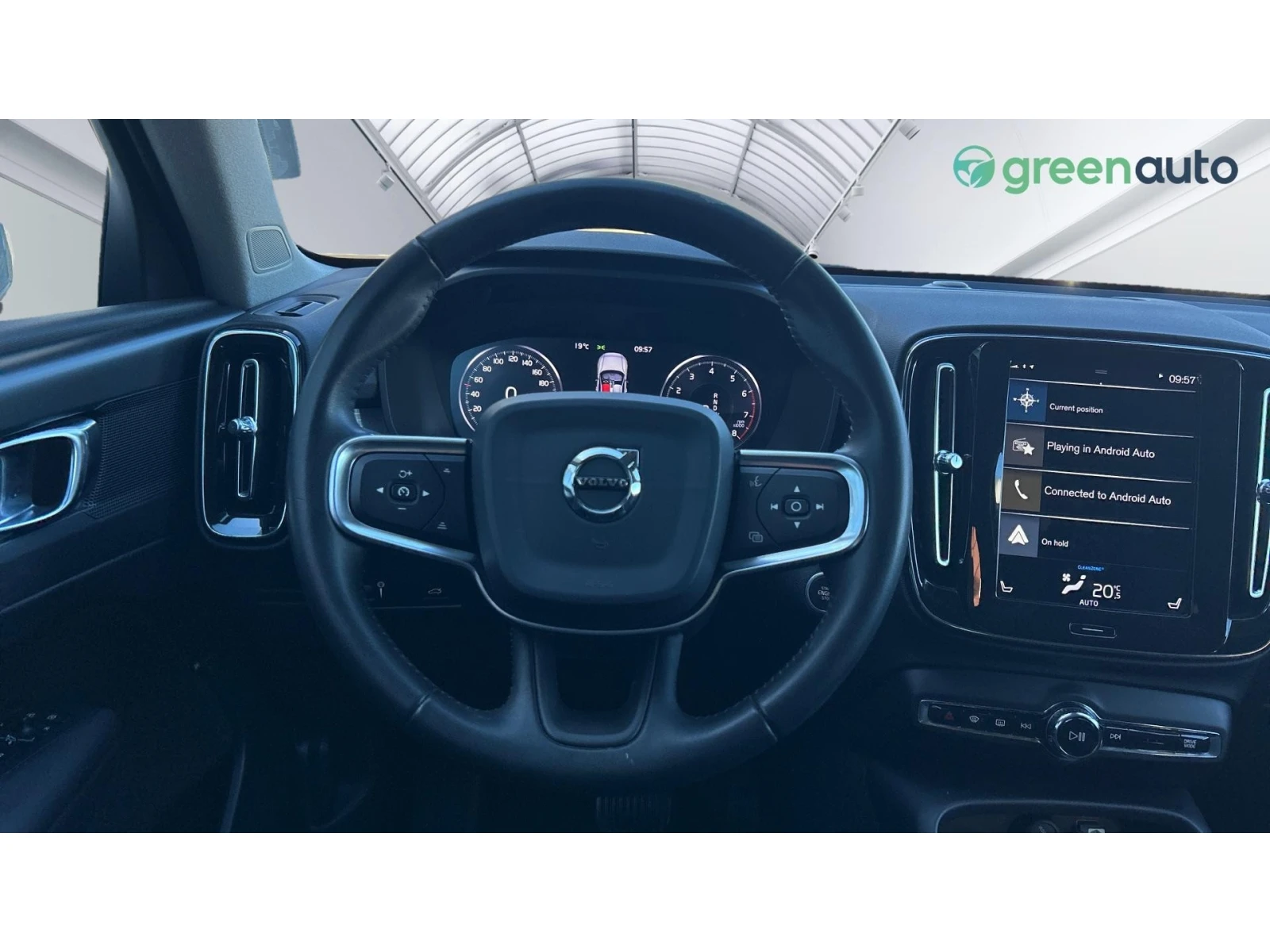 Volvo XC40 T4 2.0 AWD A/T, Месечна вноска от 257  , снимка 14 - Автомобили и джипове - 56080616
