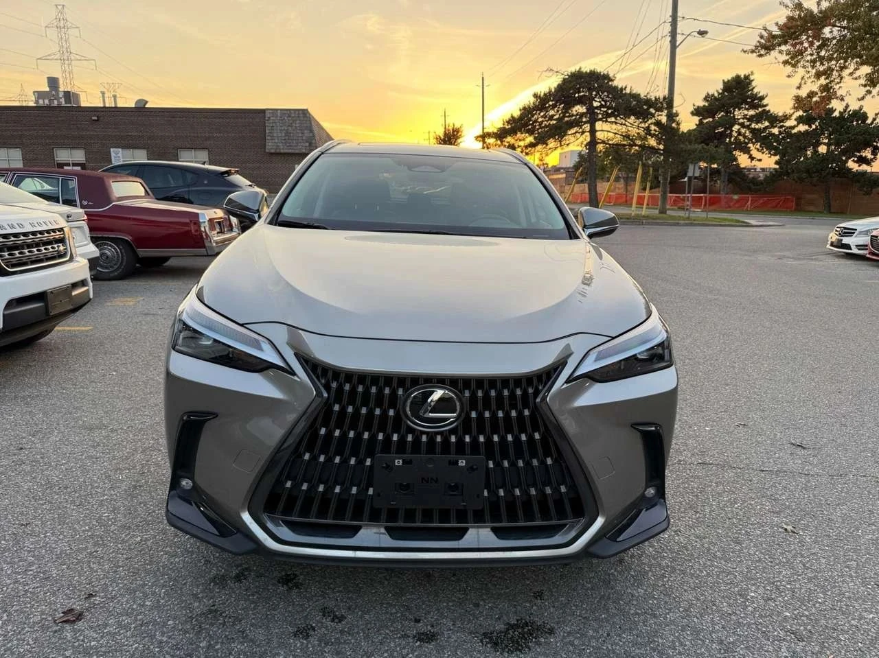 Lexus NX, снимка 2 - Автомобили и джипове - 56706549