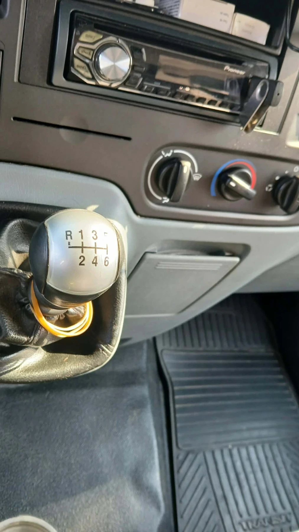 Ford Transit 8+ 1, снимка 6 - Бусове и автобуси - 55598808