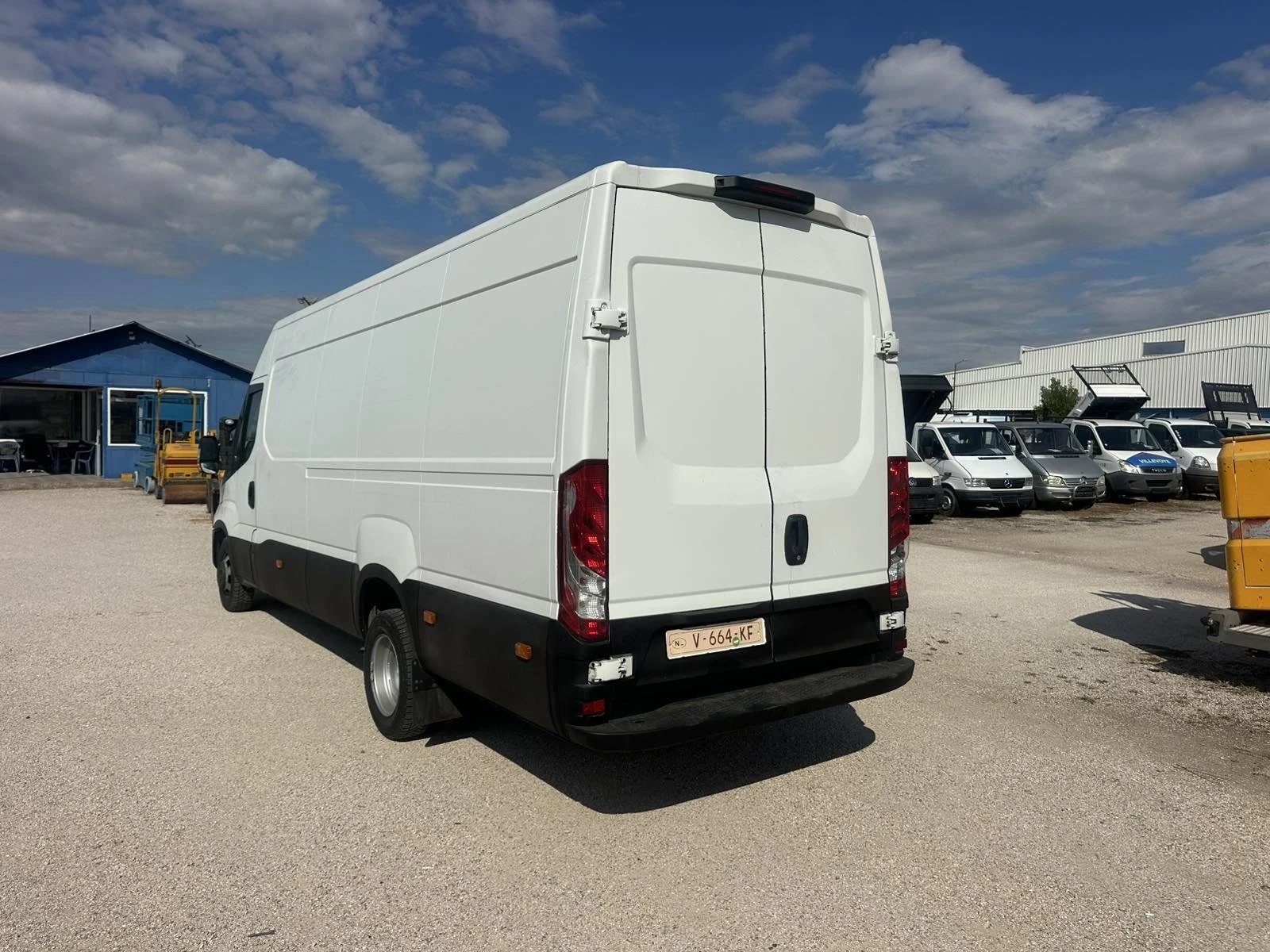 Iveco 35c17, снимка 4 - Бусове и автобуси - 56193531
