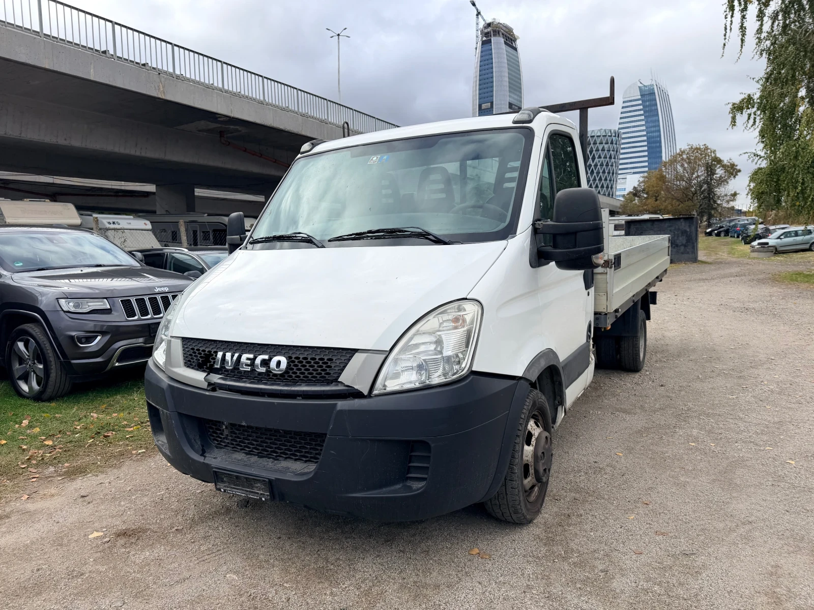 Iveco Daily 3.0d-Дълга база двойна гума-лизинг