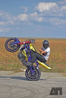 Kawasaki Zxr 636 stunt, снимка 3