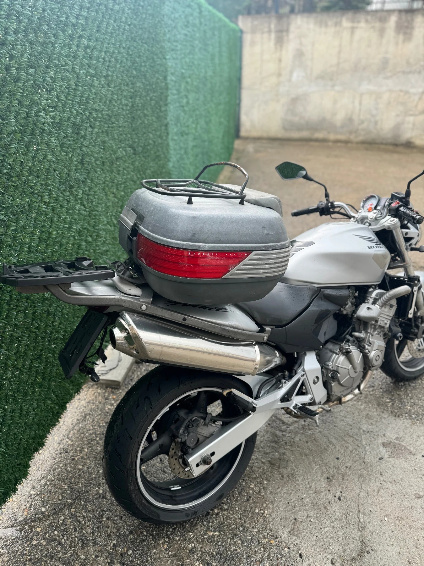 Honda Hornet 600 - изображение 7