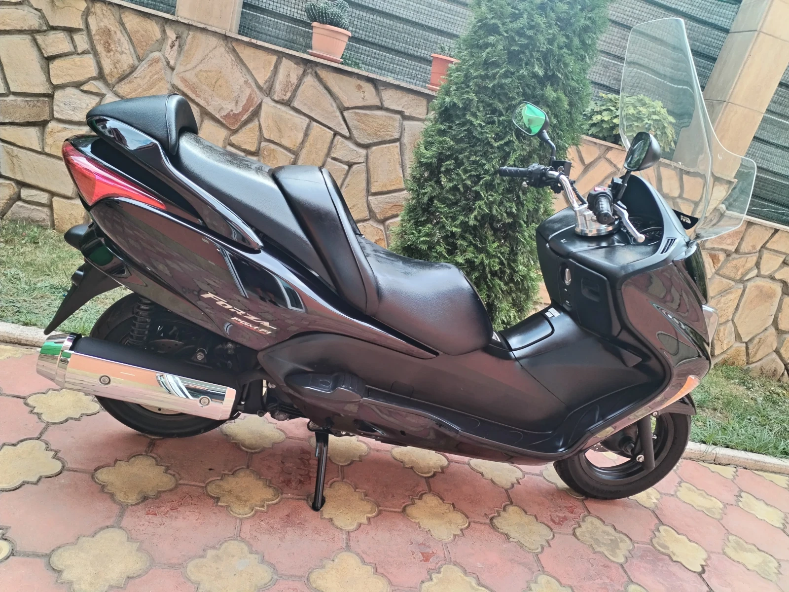 Honda Forza 250 i ПЕРФЕКТЕН!!! 17кк, снимка 3 - Мотоциклети и мототехника - 56165540