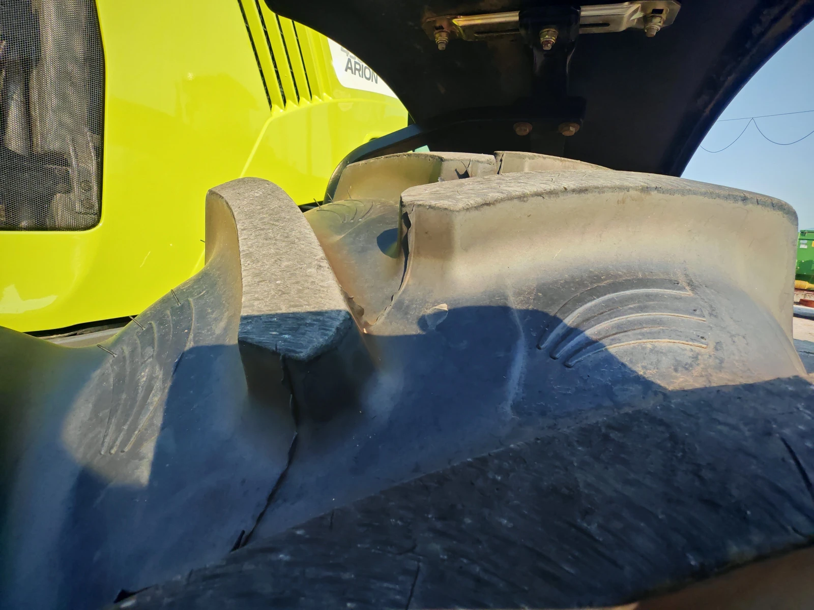 Трактор Claas Arion 430 лизинг с първоначална вноска 20 % - изображение 6