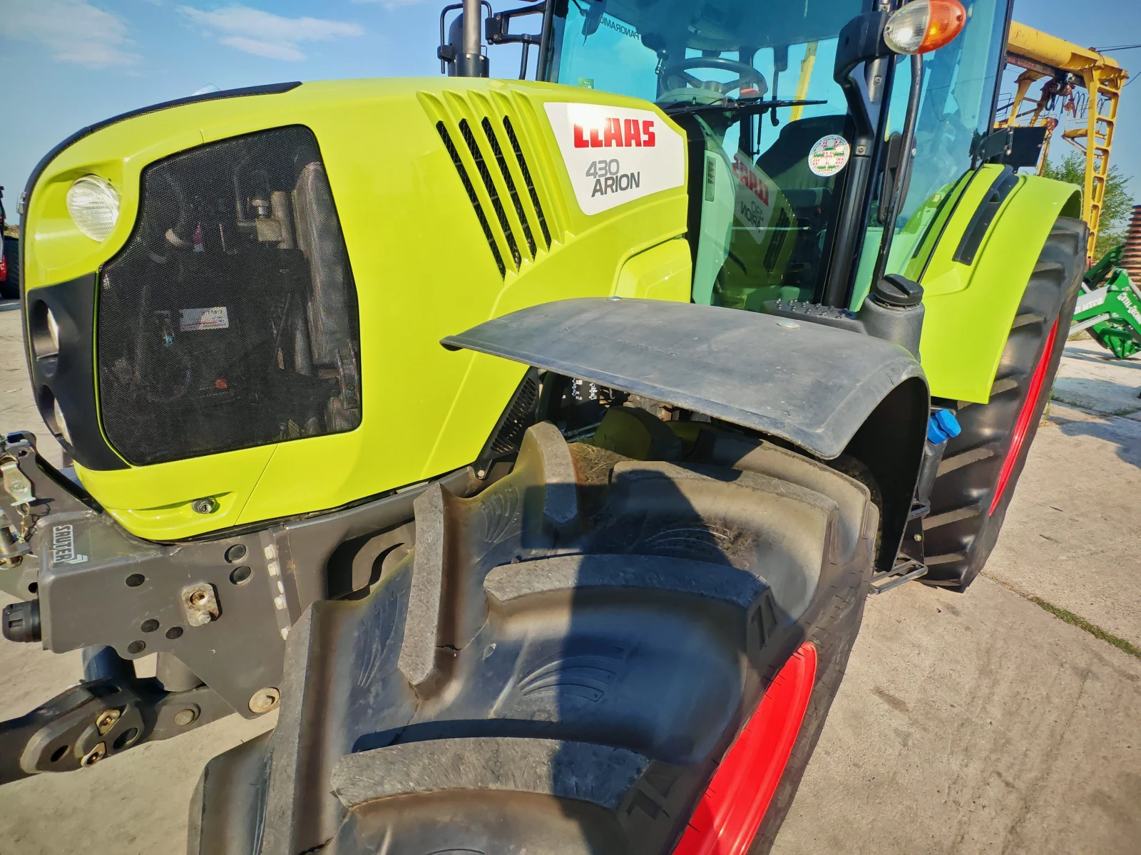 Трактор Claas Arion 430 лизинг с първоначална вноска 20 % - изображение 3