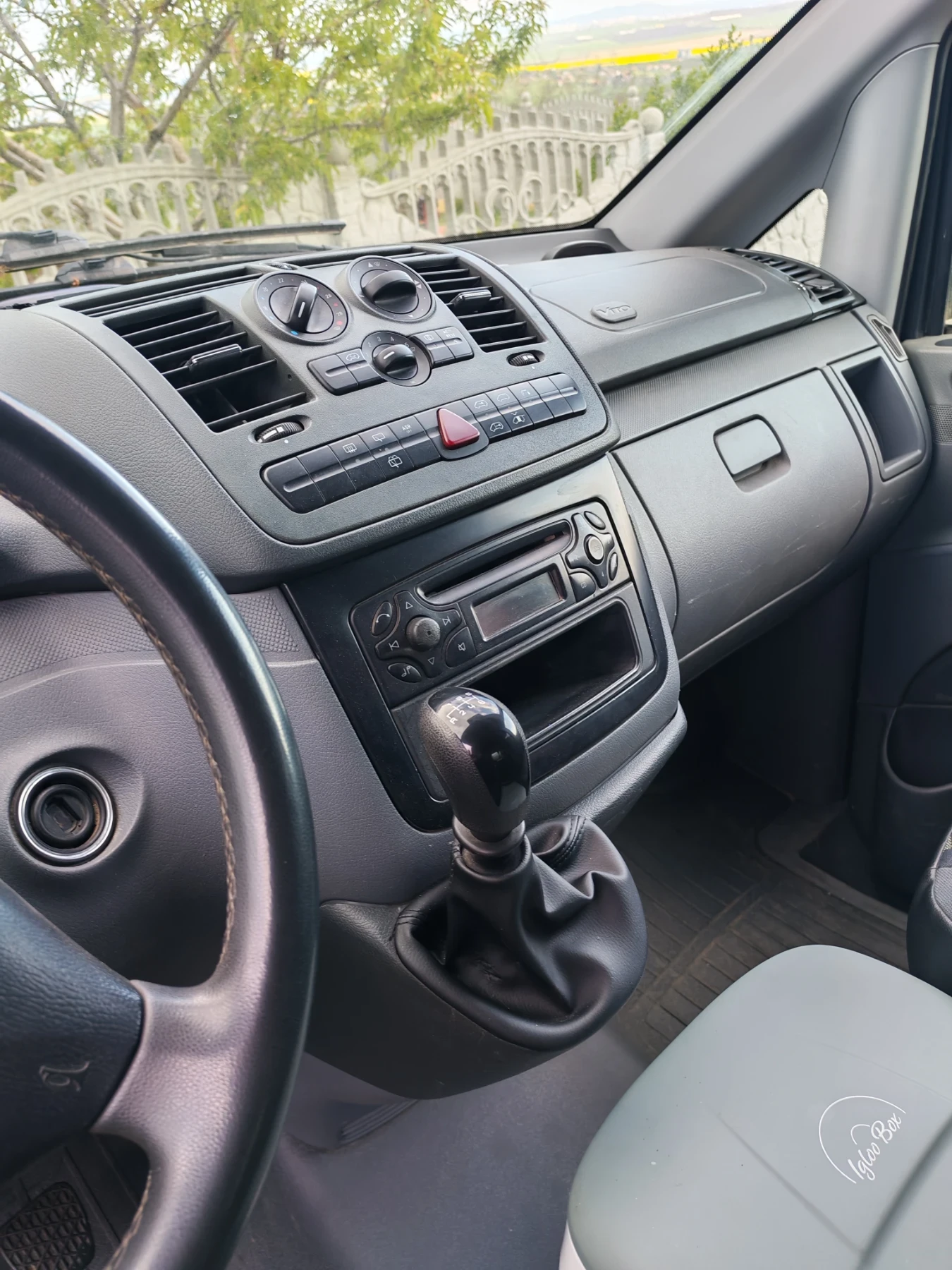 Кемпер Mercedes-Benz Vito, снимка 15 - Каравани и кемпери - 54391469