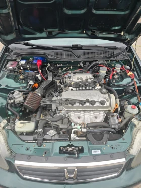 Honda Civic 1.5 VTEC, снимка 8