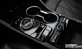 Kia K5 2.0 Noblesse, снимка 9