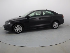 VW Jetta 2.0 TDI 2г. ГАРАНЦИЯ - 24900 лв. - 63927922 | Car24.bg