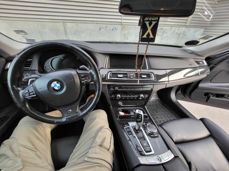 BMW 730 3.0 d , снимка 11 - Автомобили и джипове - 45114687