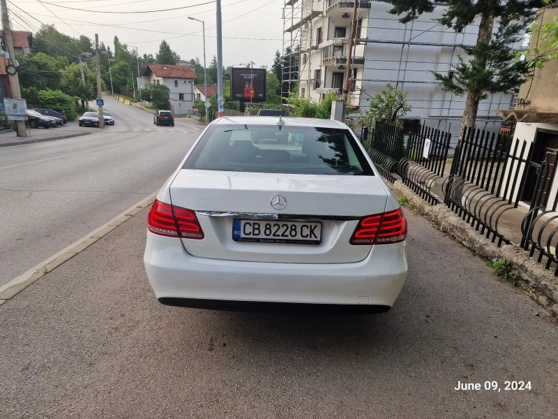 Mercedes-Benz E 200, снимка 7 - Автомобили и джипове - 46756313