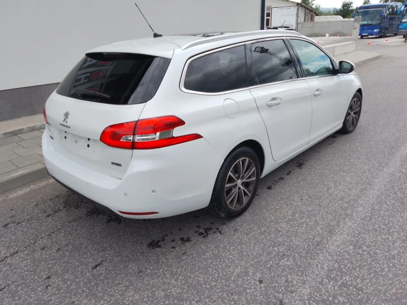 Peugeot 308 Allure 1.6hdi full ekstri , снимка 4 - Автомобили и джипове - 47379459