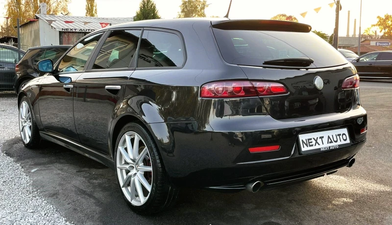 Alfa Romeo 159 sportwagon 2.4D 209HP КОЖА, снимка 7 - Автомобили и джипове - 47809513