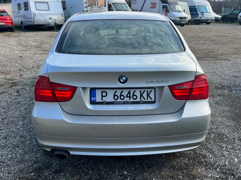 BMW 320 320D Facelift, снимка 5 - Автомобили и джипове - 48693860