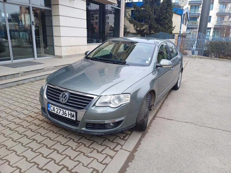 VW Passat 1.8I, снимка 1 - Автомобили и джипове - 48994199