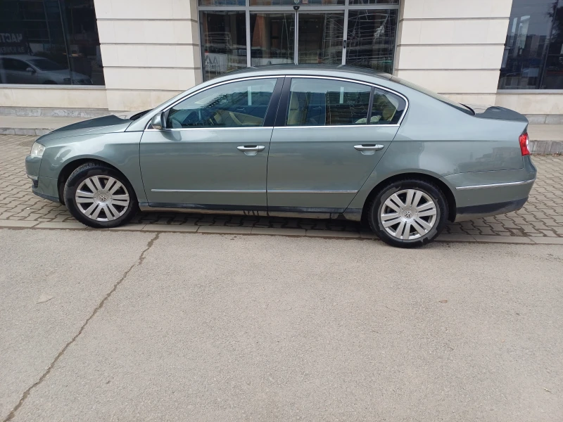 VW Passat 1.8I, снимка 2 - Автомобили и джипове - 48994199